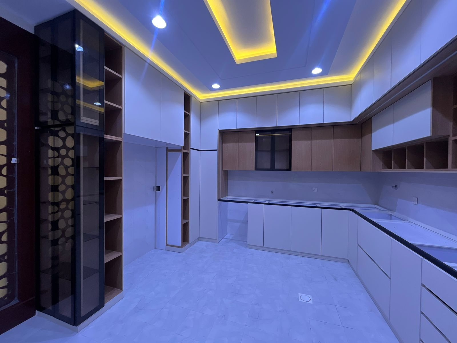 أسعار مطابخ الألمنيوم في خميس مشيط 2026 — دليل شامل للأسعار والخامات